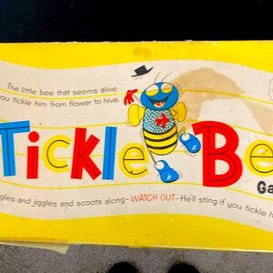 Vintage 1956 Tickle Bee Game Car Vacation Magnet Maze Game With Pen